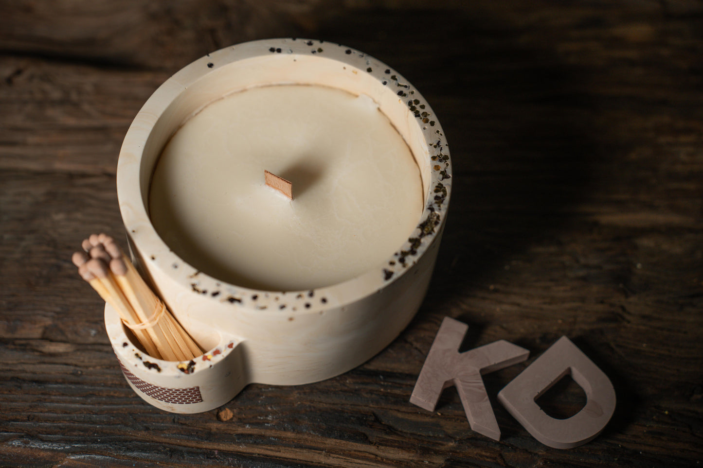 Kaars in pot inclusief lucifers